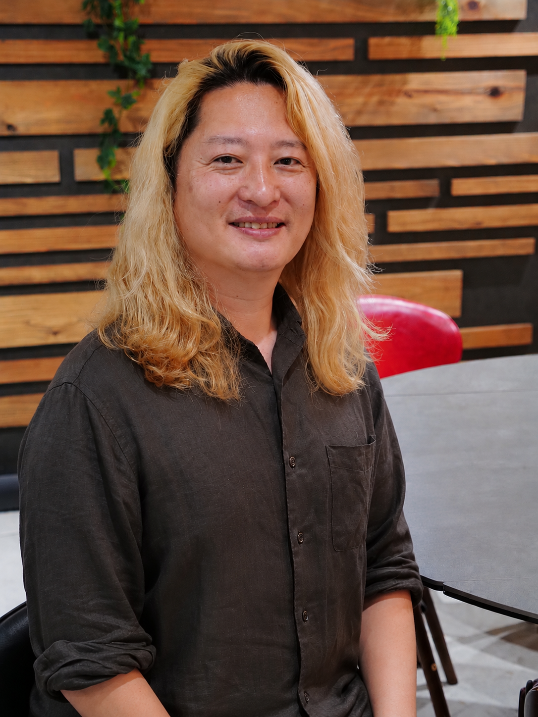 アソブランカ株式会社 代表取締役社長 白井文章